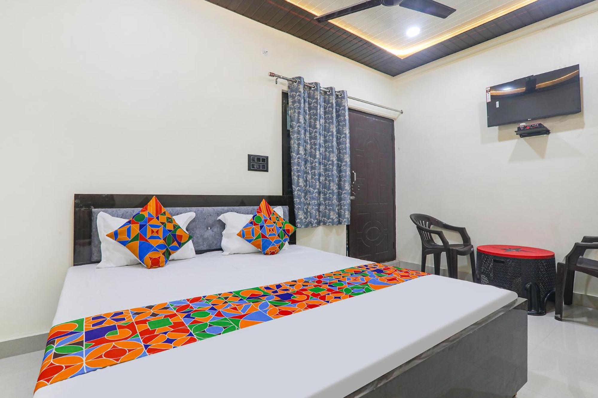 Fabexpress Awadh Inn - 400M From Shri Ram Janam Bhumi Ayodhya Extérieur photo