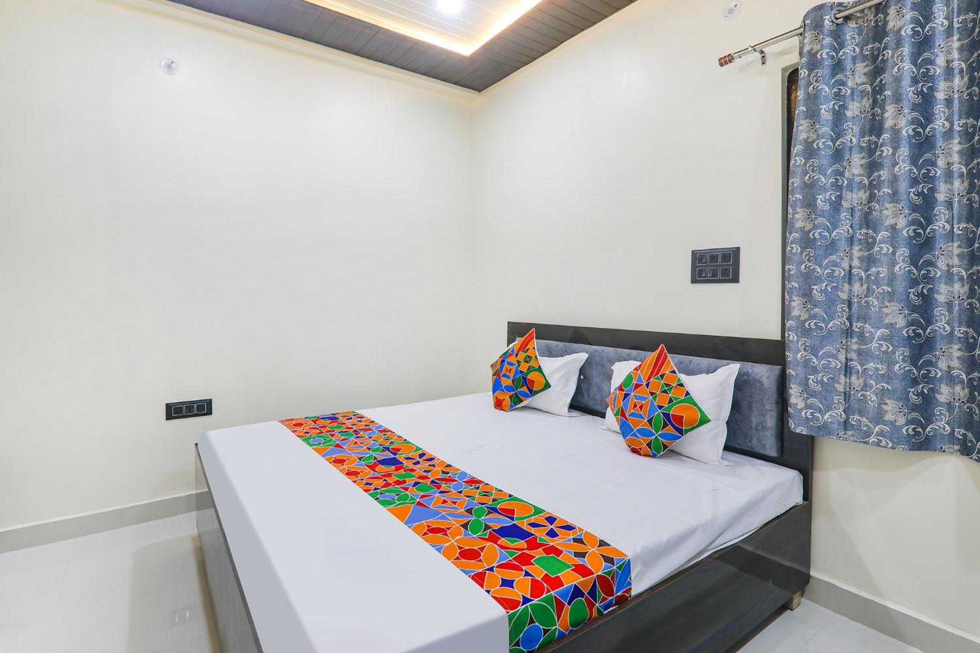 Fabexpress Awadh Inn - 400M From Shri Ram Janam Bhumi Ayodhya Extérieur photo